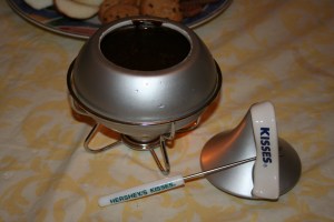 Hershey's Kisses Chocolate Fondue