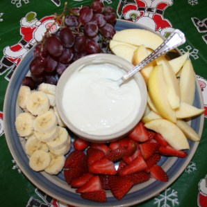Sour cream dip for fruit.